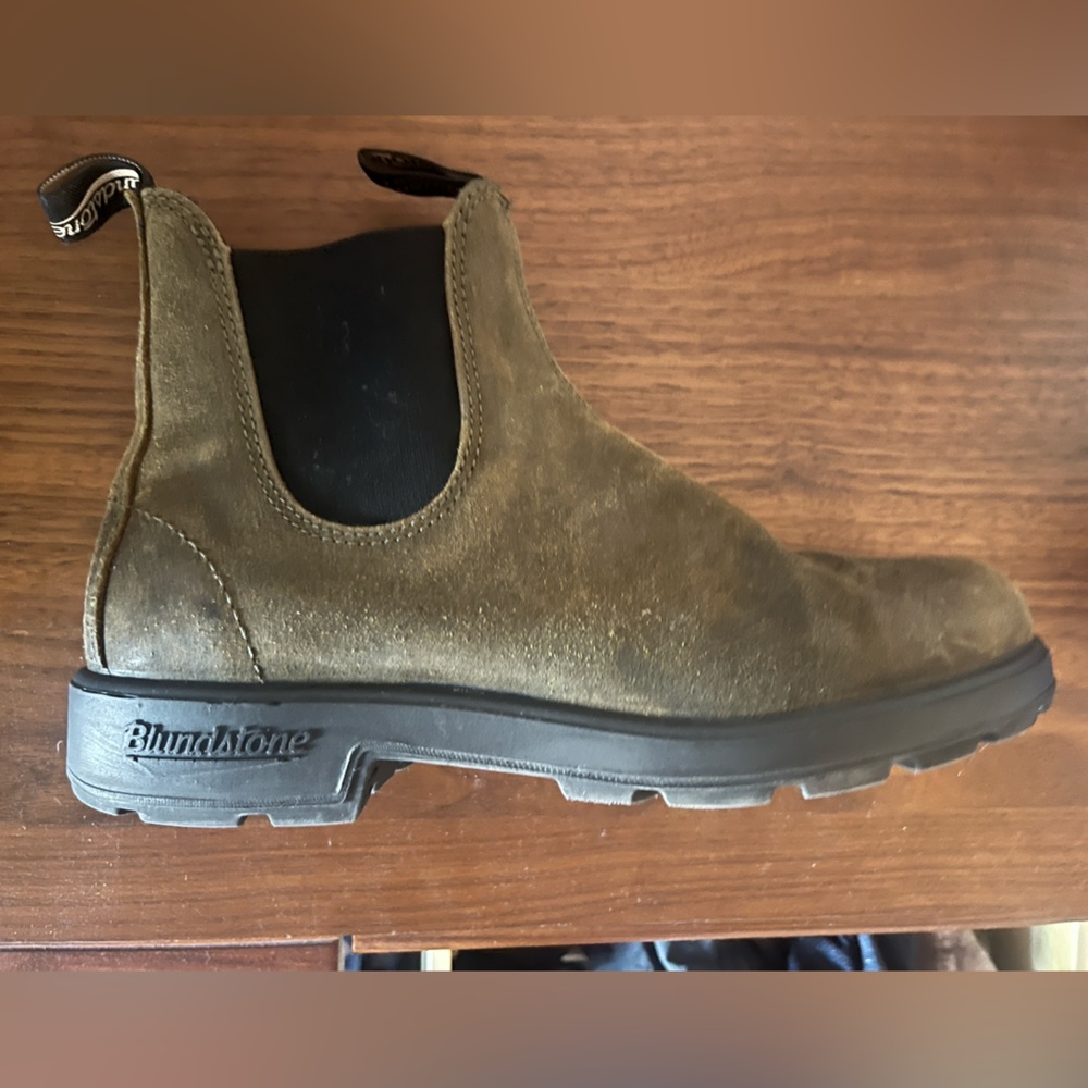 Blundstone #585 Chelsea boots